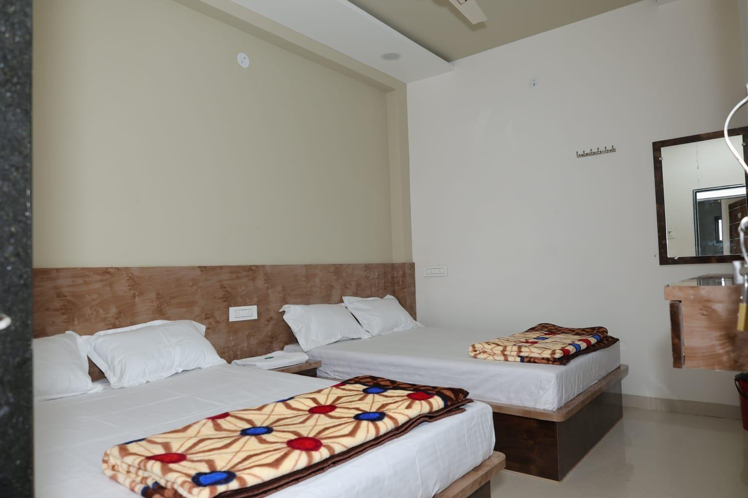 Shree Jyotirlinga Residency Hotel Ellora Exterior photo
